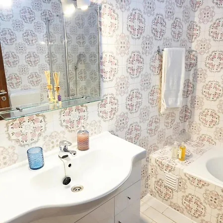 Corte Real Ae - Sea & Old Town View