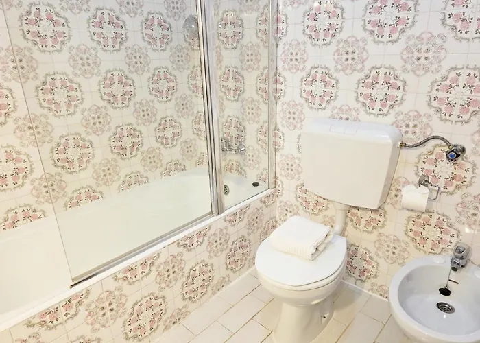 Corte Real Ae - Sea & Old Town View