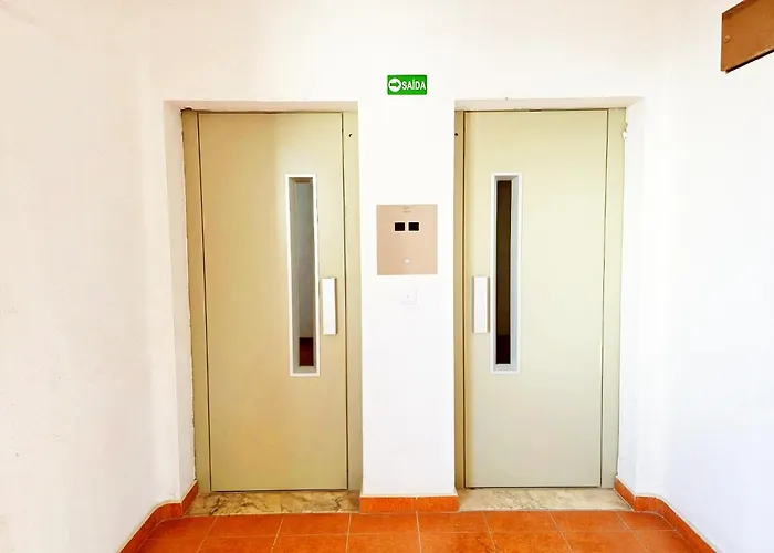 Corte Real Ae - Sea & Old Town View 알부페이라